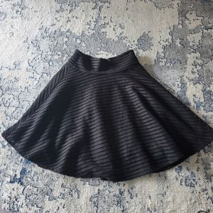 Gracia black skirt size Medium
